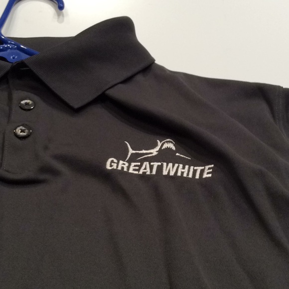 Nikegolf Shark Men’s Shirt - Picture 5 of 5